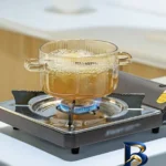 نمای بسته بندی قابلمه پیرکس با در خرسی و دستگیره فلزی برچسب و بسته بندی
