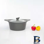 نمای بسته بندی قابلمه عروس دیاکو با روکش گرانیت و در شیشه ای برچسب و بسته بندی