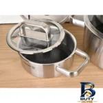 نمای بسته بندی سرویس قابلمه و تابه استیل ۸ پارچه کرکماز مدل SILVERA کد 2788 برچسب و بسته بندی