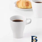 نمای جزئیات ماگ ایکیا مدل Fargrik 60143992 با طراحی ساده پرداخت و جزئیات مواد
