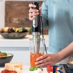 نمای جزئیات گوشت کوب برقی براون مدل MQ 7085 پرداخت و جزئیات مواد