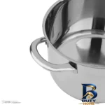 نمای بسته بندی قابلمه استیل ایکیا با کفه سه لایه و طراحی مناسب برچسب و بسته بندی