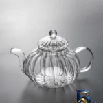 نمای بسته بندی قوری کدو حلوایی مدل 1369n با گنجایش 1 لیتر برچسب و بسته بندی