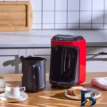 نمای جزئیات قهوه ساز کاراجا مدل Hatir Hups با ظرفیت دم آوری پنج فنجان پرداخت و جزئیات مواد