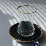 نمای بسته بندی ست فنجان و نعلبکی ۱۲ پارچه مدل IK/DMT/FKG/3367 برچسب و بسته بندی