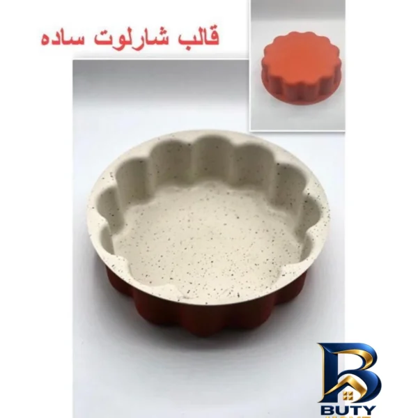 نمای بسته بندی قالب کیک مدل شارلوت گرد و صاف برچسب و بسته بندی