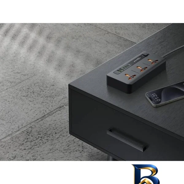 نمای جزئیات چندراهی برق پرودو مدل PB-۳ACC۲CM-BK اصل نمای نزدیک بافت پرز
