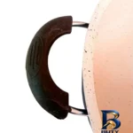 نمای بسته بندی تابه گرانیتی هلنا با دسته باکالیت و در شیشه ای برچسب و بسته بندی