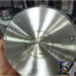 نمای بسته بندی تابه استیل دستیلوکس با دو دسته مقاوم برچسب و بسته بندی