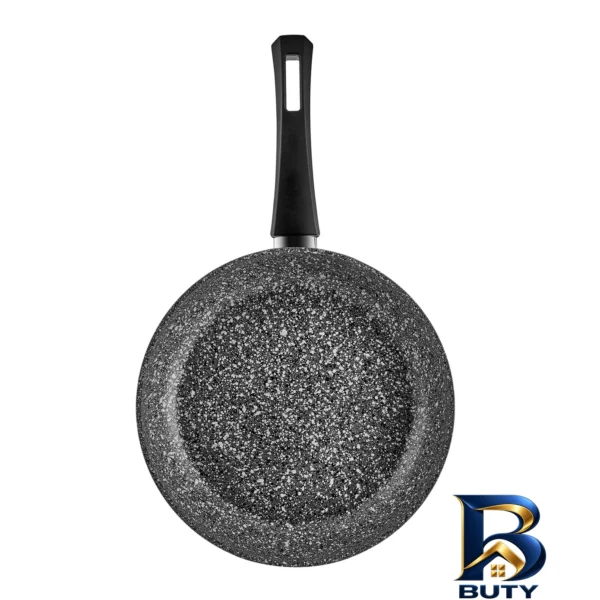 نمای بسته بندی سرویس قابلمه و تابه بیوگرانیتی ۹ پارچه کاراجا مدل Biogranit Grey Stone برچسب و بسته بندی