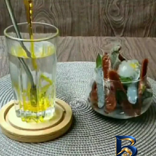 نمای بسته بندی قالب یخ مدل کپسول با طراحی خاص برچسب و بسته بندی