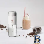 نمای کناری قهوه ساز لپرسو مدل دستگاه دو کاره فوم شیر و آسیاب LePresso LPMFGRWH ۲IN۱ Portable Milk Frother اصل عمق قاب و پروفا
