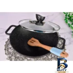 نمای جزئیات تابه نچسب یونیک با طراحی گرانیتی و دستگیره باکالیت پرداخت و جزئیات مواد