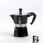 نمای جزئیات قهوه ساز بیالتی مدل موکا اکسپرس 3Cups B با کیفیت پرداخت و جزئیات مواد