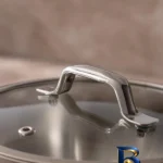 نمای جلو قابلمه استیل مادام کوکو مدل Vera با طراحی زیبا طراحی و جزئیات کلیدی