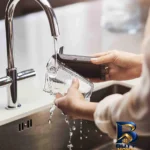 نمای جلو قهوه ساز فیلیپس مدل ‎EP۵۴۴۷/۹۰، ظرفیت دم آوری دو فنجان با فیلتر قابل تعویض، دارای دکمه لمسی، آسیاب قهوه، تعیین شدت ع