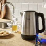 نمای جزئیات کتری برقی فیلیپس مدل HD۹۳۵۰ اصل پرداخت و جزئیات مواد