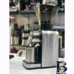 نمای جلو آسیاب قهوه مدل 2307 مباشی با طراحی مدرن طراحی و جزئیات کلیدی