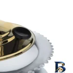 نمای جلو سماور گازی عالی نسب مدل نقشینه نفیس طلائی با گنجایش 6 لیتر برچسب کیسه و وزن