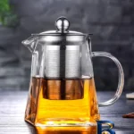 نمای جلو قوری دمنوش شیشه ای لونا کد 102137 ظرفیت 0.550 لیتر طراحی و جزئیات کلیدی