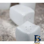 نمای جلو نمک پاش چینی مدل سفید بسته ۶ عددی طراحی و جزئیات کلیدی