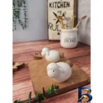 نمای جلو نمک پاش مدل sheep سه عددی مجموعه جذاب طراحی و جزئیات کلیدی