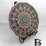 نمای جلو استند بشقاب مدل فرفورژه با طراحی زیبا طراحی و جزئیات کلیدی