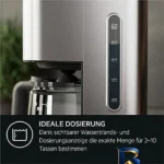 نمای بسته بندی قهوه ساز آ ا گ مدل CM۵-۱-۶ST، ظرفیت دم آوری ده فنجان فاقد فیلتر، دارای تایمر، صفحه گرم نگهدارنده قهوه، تنظیم م