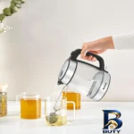 نمای بسته بندی کتری برقی تفال مدل 700827 با طراحی شیشه ای برچسب و بسته بندی