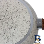 نمای بسته بندی تابه گرانیتی اویز مدل سوینگ با دسته باکالیت برچسب و بسته بندی