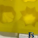 نمای بسته بندی قالب یخ ایکیا مدل SURSOT با طراحی متنوع برچسب و بسته بندی