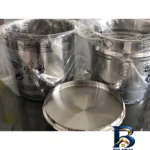 نمای بسته بندی سرویس قابلمه دبلیو ام اف با طراحی زیبا و کیفیت بالا برچسب و بسته بندی