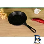 نمای بسته بندی تابه چدنی یونیک با روکش گرانیت برچسب و بسته بندی