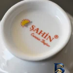 نمای بسته بندی سرویس چای خوری ۱۲ پارچه شاهین مدل DOMBEYAZ برای ۶ نفره برچسب و بسته بندی