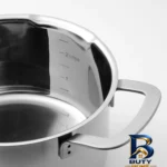نمای جزئیات قابلمه استیل ایکیا با در پیرکس و گنجایش مناسب پرداخت و جزئیات مواد