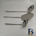 نمای کناری سرویس ملاقه و کفگیر ۳ پارچه مدل دونا پروفایل و ساختار