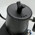 نمای جلو کتری برقی یونیک لایف مدل UL -662 چیدمان صفحه و نشانگرها