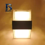 چراغ حیاطی دیواری ۱۰ وات مدل IP۶۵ اصل