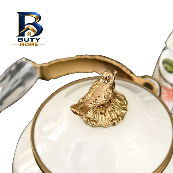 کتری میس بتی مدل Kettle با طراحی زیبا
