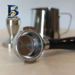 اسپرسوساز ۱۲۵۰ میلی لیتری تیوارکس مدل TX-۷۱۷۰ Plus، با مصرف پودر قهوه، مناسب تهیه اسپرسو، امریکانو و لانگو، دارای ۲ عدد نازل حالت آماده به کار، سیستم pre-infusion، مکانیزم نظافت خودکار، گرم کردن فنجان، سینی چکه گیر اصل