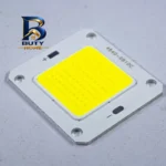 چیپ پرژکتور ال ای دی ۳۰ وات مدل ۳۰-۳۶V کد 600MA بسته ۶ عددی