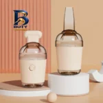 جارو شارژی دستی مدل M۳۳ با باتری ۵۰۰ میلی آمپر ساعت، شارژ از طریق پورت USB، توان موتور ۳.۵ وات، سری قابل تعویض و ظرفیت مناسب برای تمیز کردن سطوح کوچک خودرو اصل